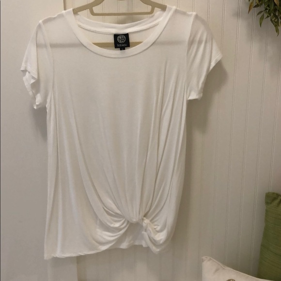 bobeau Tops - REMOVING 1/31* Basic tie tee